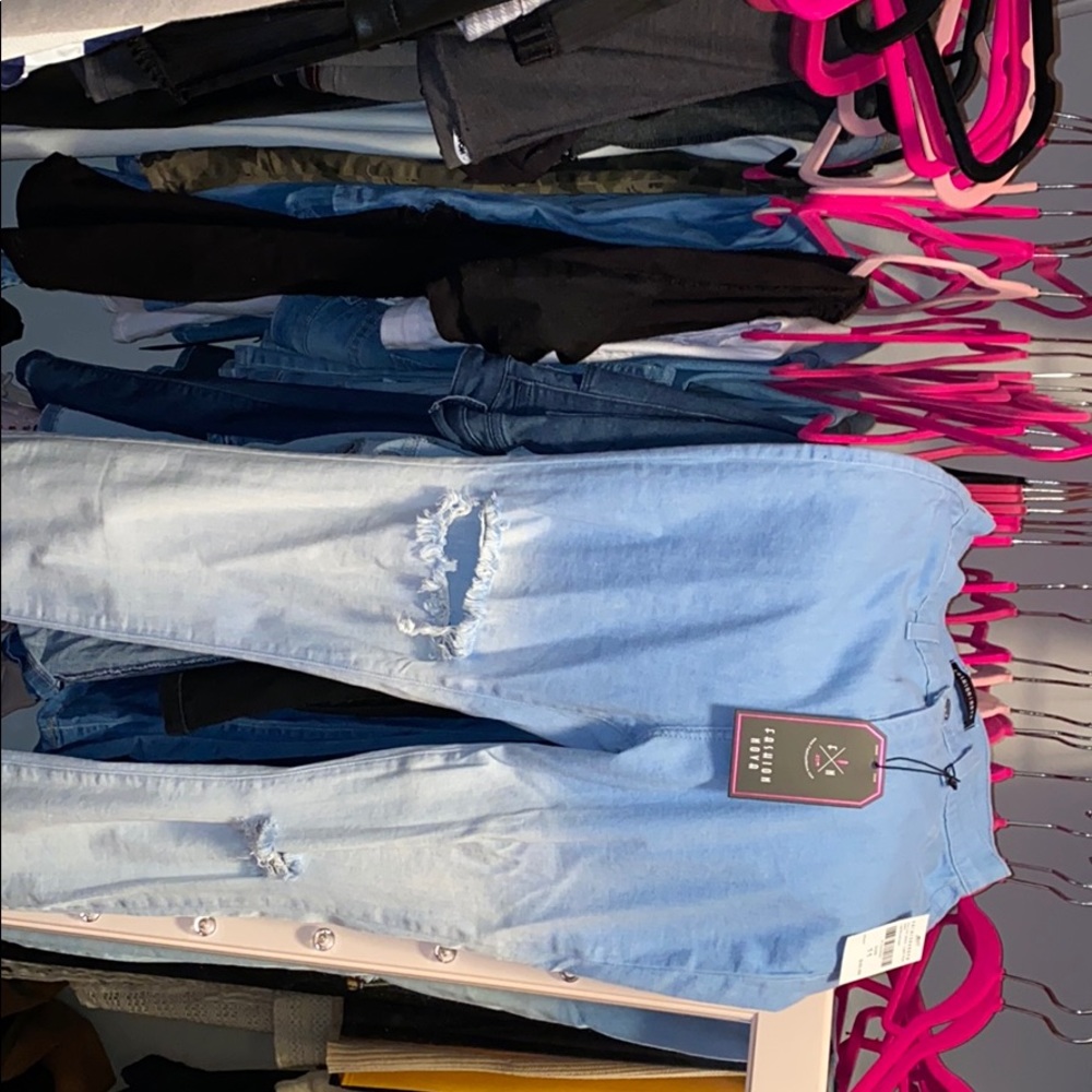 Jeans